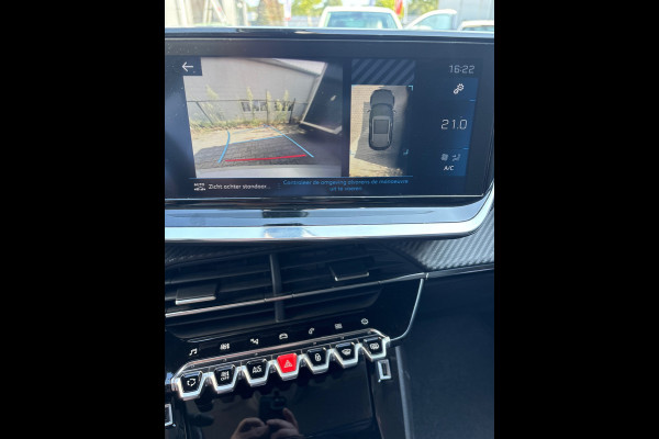 Peugeot 2008 1.2 PureTech Blue Lease Allure