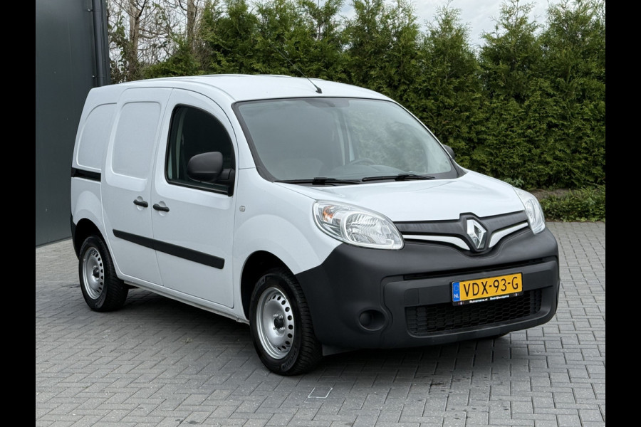 Renault Kangoo 1.5 dCi / L1H1 / 1e EIG. / AIRCO / CRUISE / INRICHTING / NAVI / BLUETOOTH / TREKHAAK