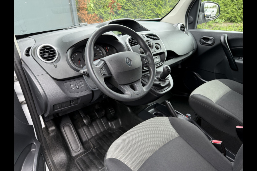 Renault Kangoo 1.5 dCi / L1H1 / 1e EIG. / AIRCO / CRUISE / INRICHTING / NAVI / BLUETOOTH / TREKHAAK