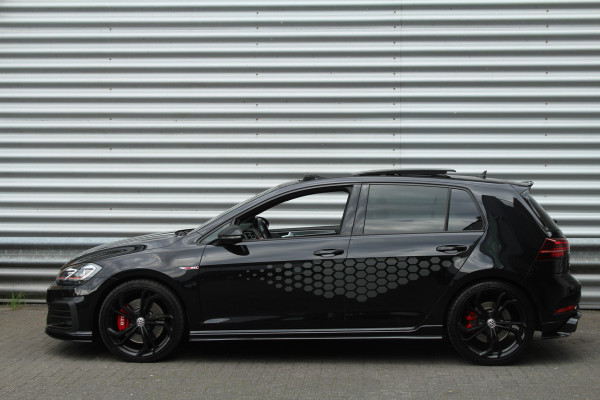 Volkswagen Golf 2.0 TSI 290pk GTI TCR DSG7 Panoramadak Clima Cruise Navi Camera Akrapovic Dig. Cockpit 18"LMV