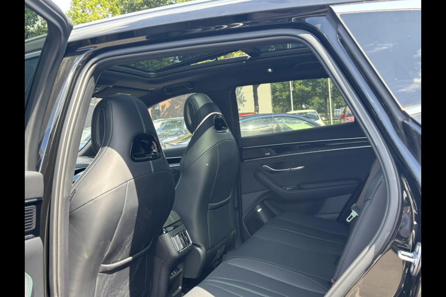 BYD SEAL U 1.5 DM-i FWD Comfort 26.6kWh PHEV UNIEK IN NL! tot 125km electrisch rijbereik | 6 jaar volledige BYD GARANTIE | NIEUWE AUTO |