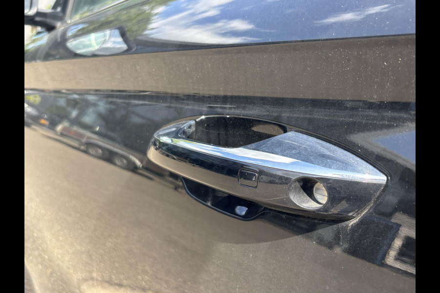 BYD SEAL U 1.5 DM-i FWD Comfort 26.6kWh PHEV UNIEK IN NL! tot 125km electrisch rijbereik | 6 jaar volledige BYD GARANTIE | NIEUWE AUTO |