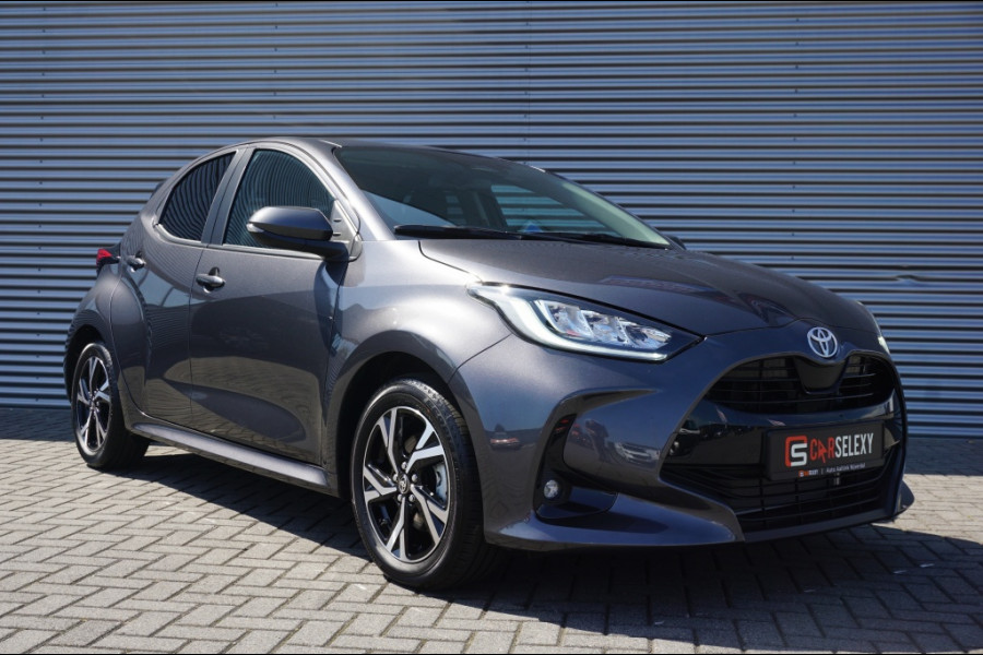 Toyota Yaris Hyb. 115PK Dynamic AUTOMAAT ADAPTIVE | CAMERA | CARPLAY | NIEUW!