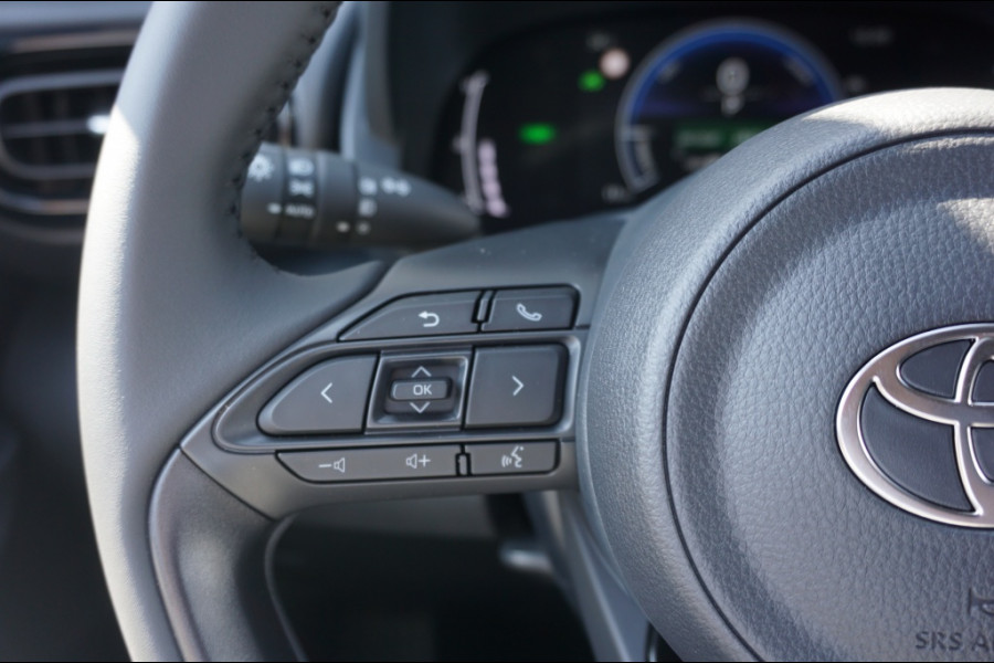 Toyota Yaris Hyb. 115PK Dynamic AUTOMAAT ADAPTIVE | CAMERA | CARPLAY | NIEUW!