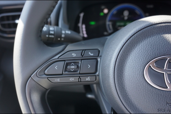 Toyota Yaris Hyb. 115PK Dynamic AUTOMAAT ADAPTIVE | CAMERA | CARPLAY | NIEUW!