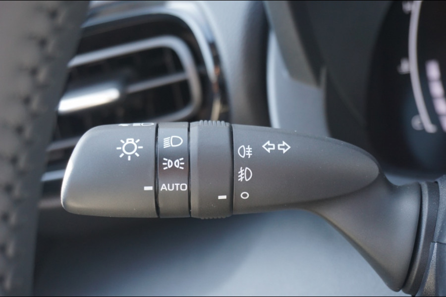 Toyota Yaris Hyb. 115PK Dynamic AUTOMAAT ADAPTIVE | CAMERA | CARPLAY | NIEUW!
