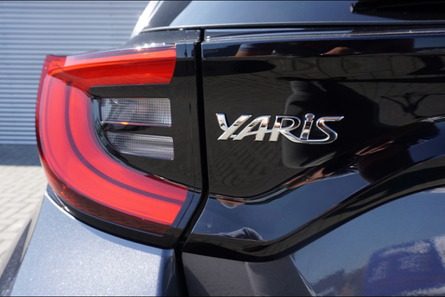 Toyota Yaris Hyb. 115PK Dynamic AUTOMAAT ADAPTIVE | CAMERA | CARPLAY | NIEUW!