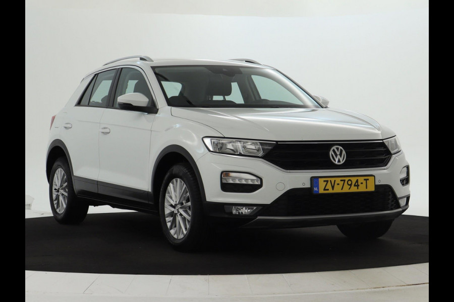 Volkswagen T-Roc 1.0 TSI Style Business NAVI | Carplay | Adaptive Cruise | PDC | Virtual cockpit