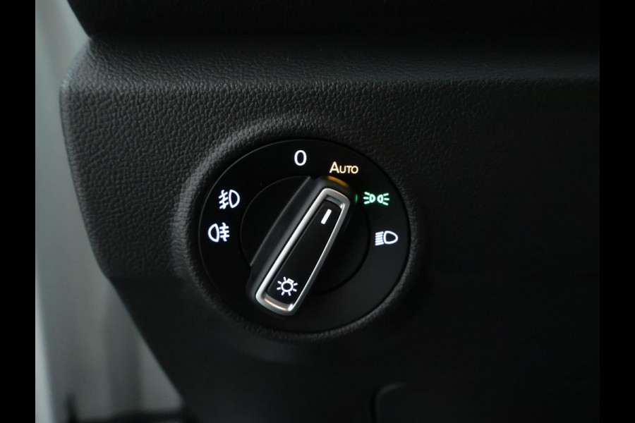 Volkswagen T-Roc 1.0 TSI Style Business NAVI | Carplay | Adaptive Cruise | PDC | Virtual cockpit