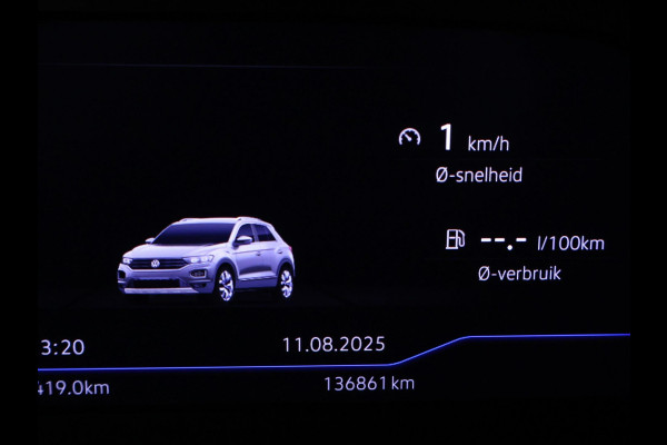 Volkswagen T-Roc 1.0 TSI Style Business NAVI | Carplay | Adaptive Cruise | PDC | Virtual cockpit