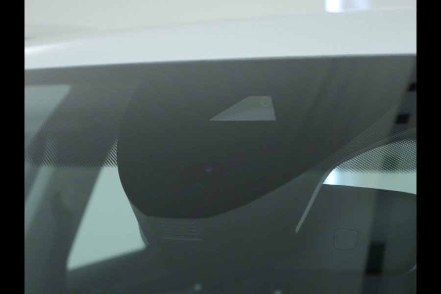 Volkswagen T-Roc 1.0 TSI Style Business NAVI | Carplay | Adaptive Cruise | PDC | Virtual cockpit
