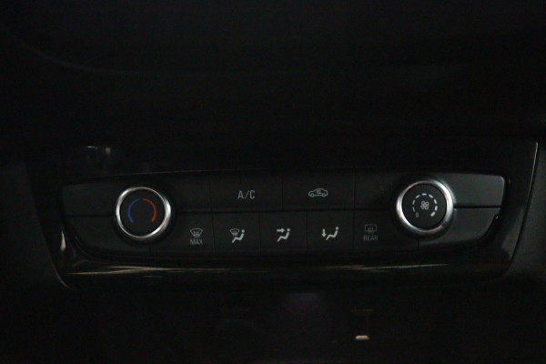 Opel Corsa 1.2 GS Line*NAVI*A/C*CRUISE*LMV*CARPLAY*CAM*TEL*