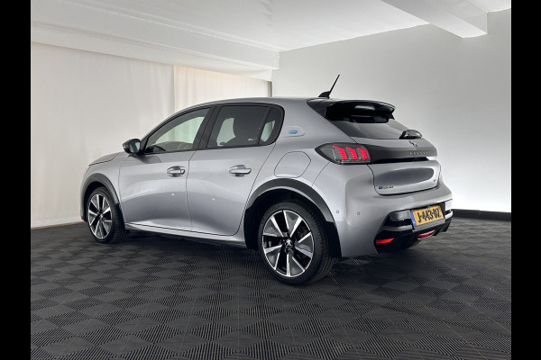 Peugeot e-208 EV GT-Line 350 50 kWh (INCL-BTW) *PANO | FULL-LED | DIGI-COCKPIT | BLINDSPOT | CAMERA | LEATHER-ALCANTARA | AMBIENT-LIGHT | NAVI-FULLMAP | LANE-ASSIST | KEYLESS | DAB | CCS-FASTLOADER | HEATED-SPORTSEATS | 17"ALU