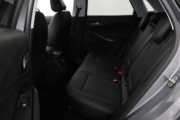 Opel Grandland X 1.2 Turbo*AUTOM*ECC*STOELVERW/KOEL*CARPLAY*COMF.AC