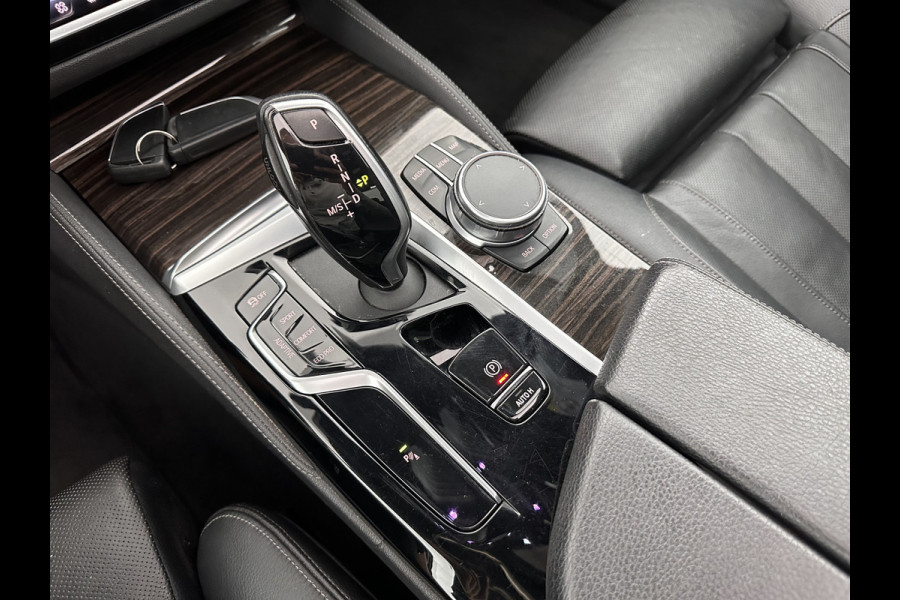 BMW 5 Serie 540i xDrive High Executive Edition (INCL-BTW ) Aut.*PANO | LUXURY-LEATHER | LASER-LIGHT | BOWERS&WILKINS-AUDIO | MEMORY-PACK | HEATED/COOLED-COMFORTSEATS | DIGI-COCKPIT | NAVI-FULLMAP | SHIFT-PADDLES | CRUISE | 18''ALU*