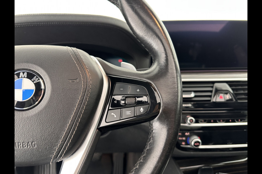 BMW 5 Serie 540i xDrive High Executive Edition (INCL-BTW ) Aut.*PANO | LUXURY-LEATHER | LASER-LIGHT | BOWERS&WILKINS-AUDIO | MEMORY-PACK | HEATED/COOLED-COMFORTSEATS | DIGI-COCKPIT | NAVI-FULLMAP | SHIFT-PADDLES | CRUISE | 18''ALU*