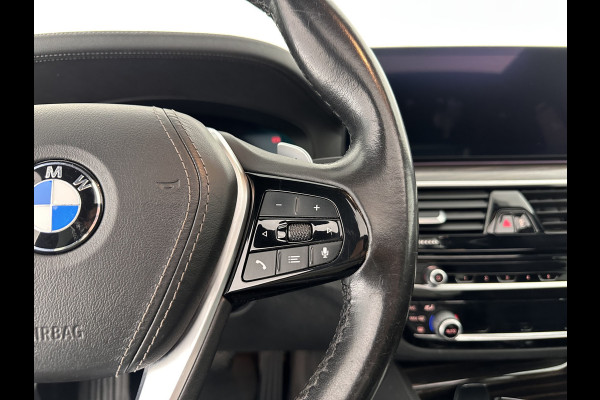 BMW 5 Serie 540i xDrive High Executive Edition (INCL-BTW ) Aut.*PANO | LUXURY-LEATHER | LASER-LIGHT | BOWERS&WILKINS-AUDIO | MEMORY-PACK | HEATED/COOLED-COMFORTSEATS | DIGI-COCKPIT | NAVI-FULLMAP | SHIFT-PADDLES | CRUISE | 18''ALU*