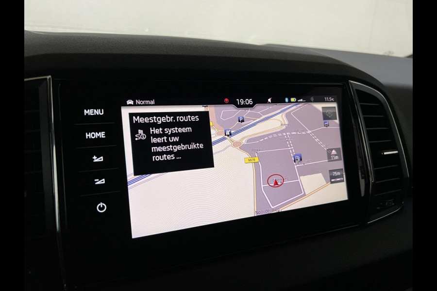Škoda Karoq 1.5 TSI ACT Sportline Virtual Pano Canton Carplay NAP