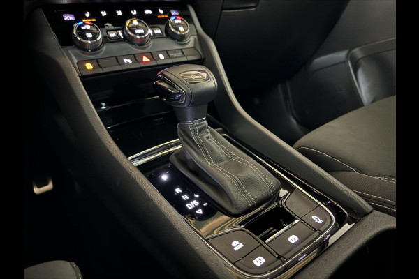 Škoda Karoq 1.5 TSI ACT Sportline Virtual Pano Canton Carplay NAP