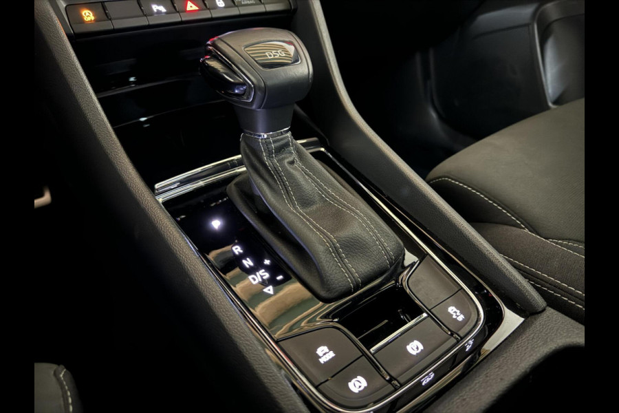 Škoda Karoq 1.5 TSI ACT Sportline Virtual Pano Canton Carplay NAP