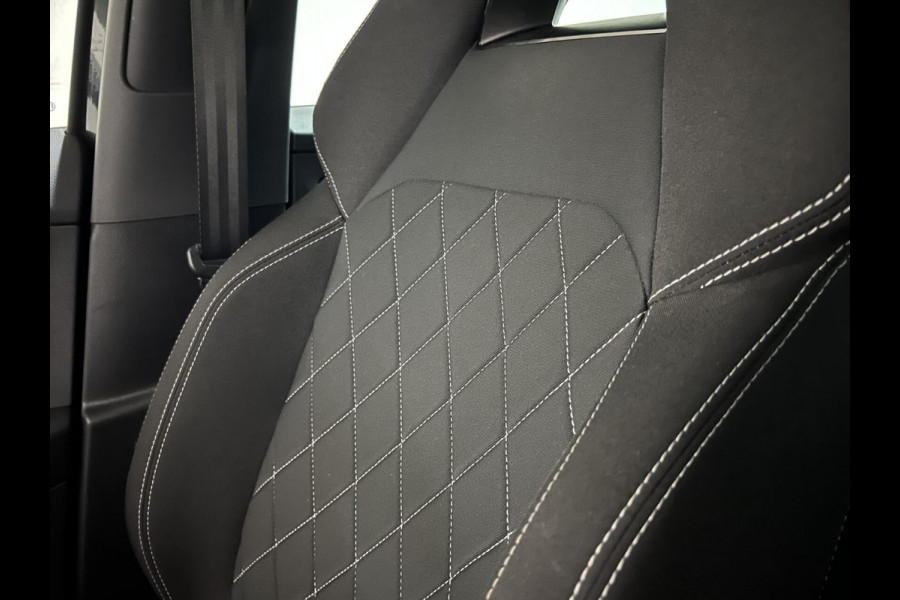Škoda Karoq 1.5 TSI ACT Sportline Virtual Pano Canton Carplay NAP