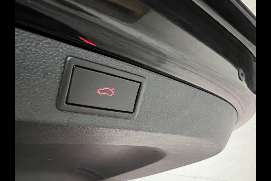 Škoda Karoq 1.5 TSI ACT Sportline Virtual Pano Canton Carplay NAP