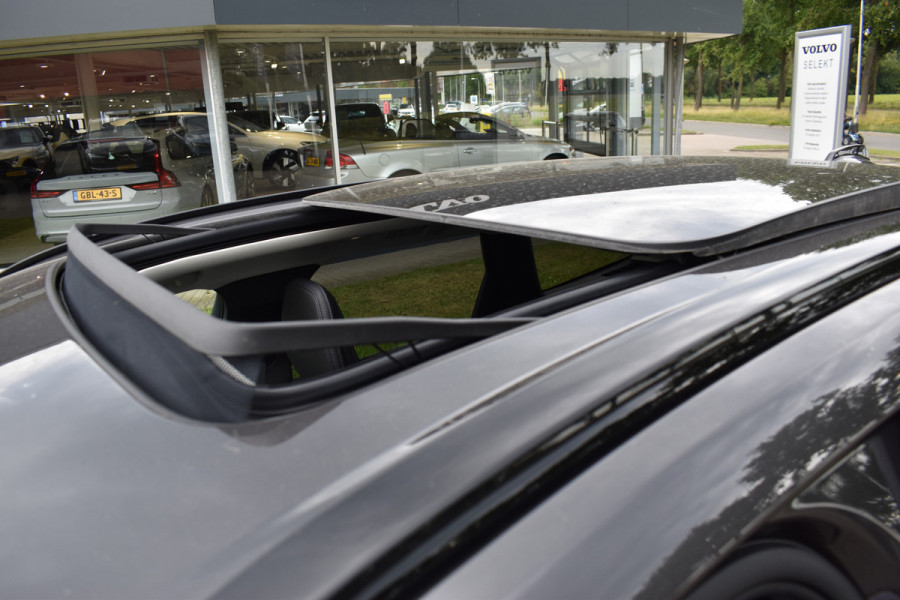 Volvo XC60 T6 350PK AWD Plus Dark | Trekhaak | 360 Camera | H&K | Blis | ACC | Leder | Pilot assist