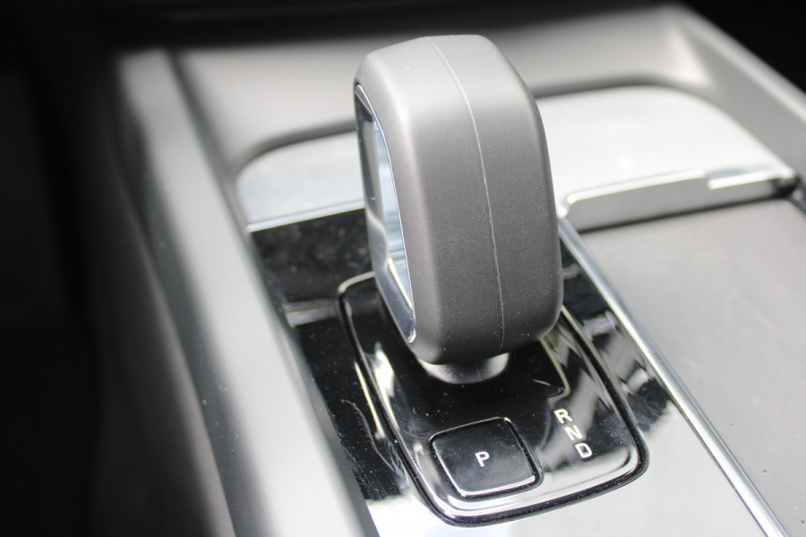 Volvo XC60 T6 350PK AWD Plus Dark | Trekhaak | 360 Camera | H&K | Blis | ACC | Leder | Pilot assist