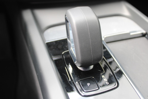 Volvo XC60 T6 350PK AWD Plus Dark | Trekhaak | 360 Camera | H&K | Blis | ACC | Leder | Pilot assist