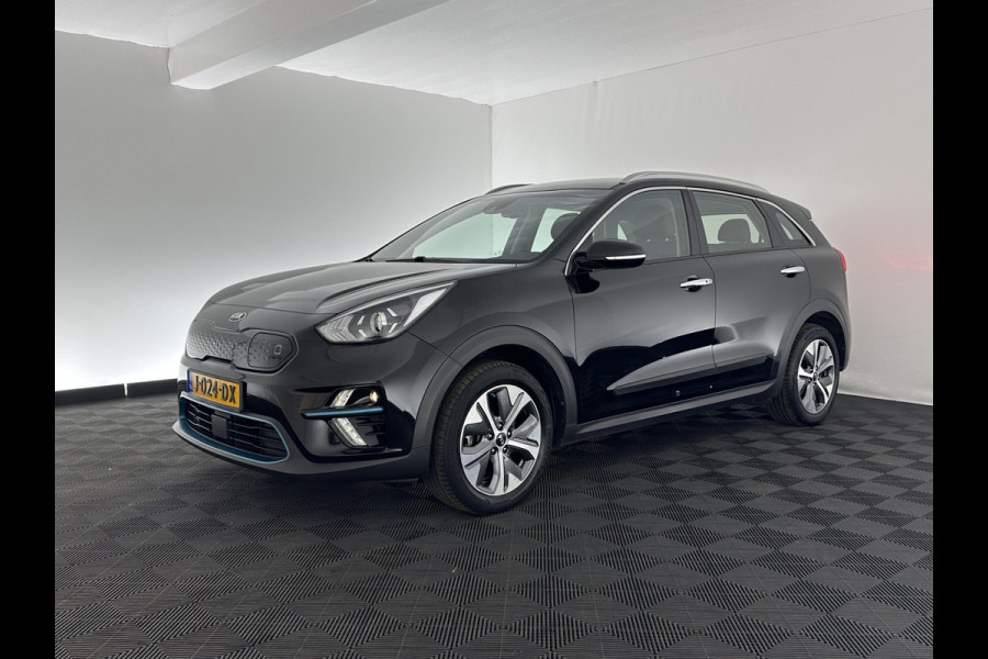 Kia e-Niro DynamicLine 64 kWh [ 3-Fase ] (INCL-BTW)  Aut. *LEATHER-FABRIC | NAVI-FULLMAP | AMBIENT-LIGHT | DAB+ | ADAPTIVE-CRUISE | CAMERA | HEATED-COMFORTSEATS | KEYLESS | DIGI-COCKPIT | SHIFT-PADDLES | CARPLAY | 17"ALU*