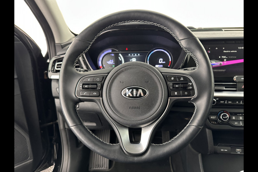 Kia e-Niro DynamicLine 64 kWh [ 3-Fase ] (INCL-BTW)  Aut. *LEATHER-FABRIC | NAVI-FULLMAP | AMBIENT-LIGHT | DAB+ | ADAPTIVE-CRUISE | CAMERA | HEATED-COMFORTSEATS | KEYLESS | DIGI-COCKPIT | SHIFT-PADDLES | CARPLAY | 17"ALU*