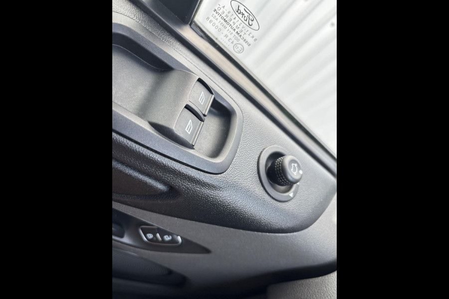 Ford Transit Custom 280 2.0 TDCI L1H1 Ambiente*A/C*TEL*DUBBELCABINE*