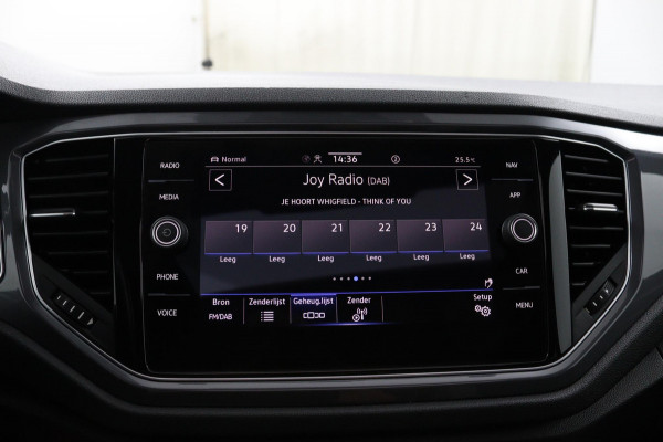 Volkswagen T-Roc 2.0 TSI 4Motion R-line*AUTOM.*PANODAK*ACC*LED*CAME
