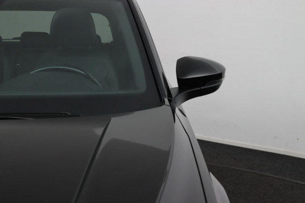 Volkswagen T-Roc 2.0 TSI 4Motion R-line*AUTOM.*PANODAK*ACC*LED*CAME