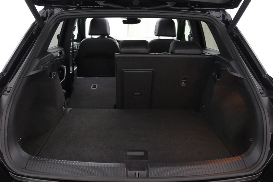 Volkswagen T-Roc 2.0 TSI 4Motion R-line*AUTOM.*PANODAK*ACC*LED*CAME