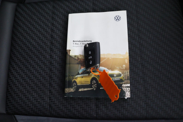 Volkswagen T-Roc 2.0 TSI 4Motion R-line*AUTOM.*PANODAK*ACC*LED*CAME