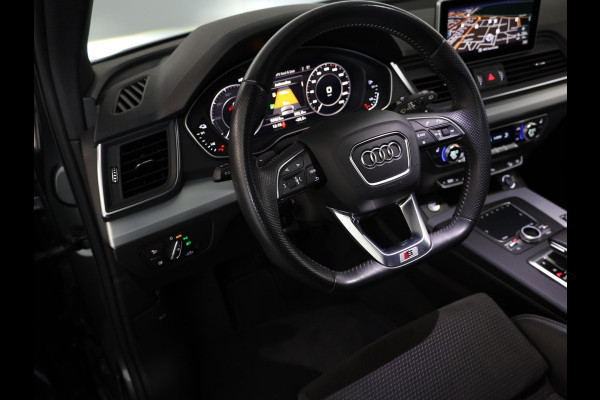 Audi Q5 55 TFSI e quattro Competition 367PK HYBRID| Luchtvering | Trekhaak | LMV