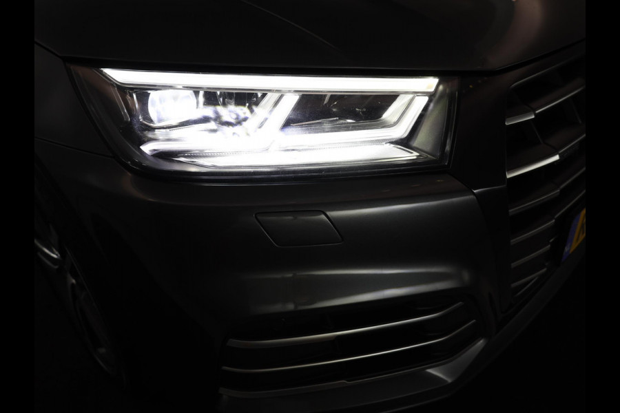 Audi Q5 55 TFSI e quattro Competition 367PK HYBRID| Luchtvering | Trekhaak | LMV