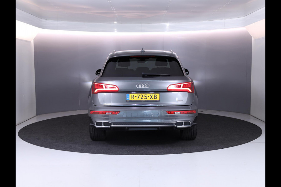 Audi Q5 55 TFSI e quattro Competition 367PK HYBRID| Luchtvering | Trekhaak | LMV