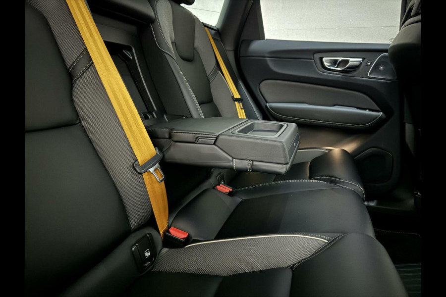 Volvo XC60 2.0 T8 AWD Polestar Engineered B&W Pano HUD ACC Trekh.