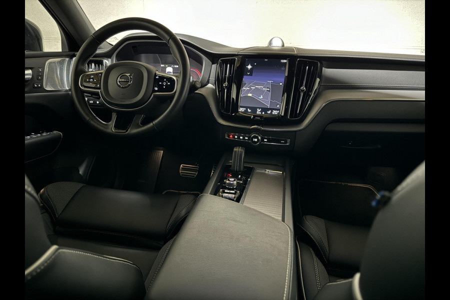 Volvo XC60 2.0 T8 AWD Polestar Engineered B&W Pano HUD ACC Trekh.