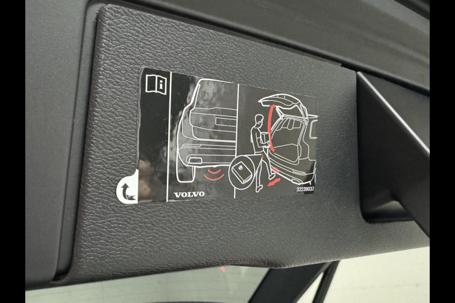 Volvo XC60 2.0 T8 AWD Polestar Engineered B&W Pano HUD ACC Trekh.