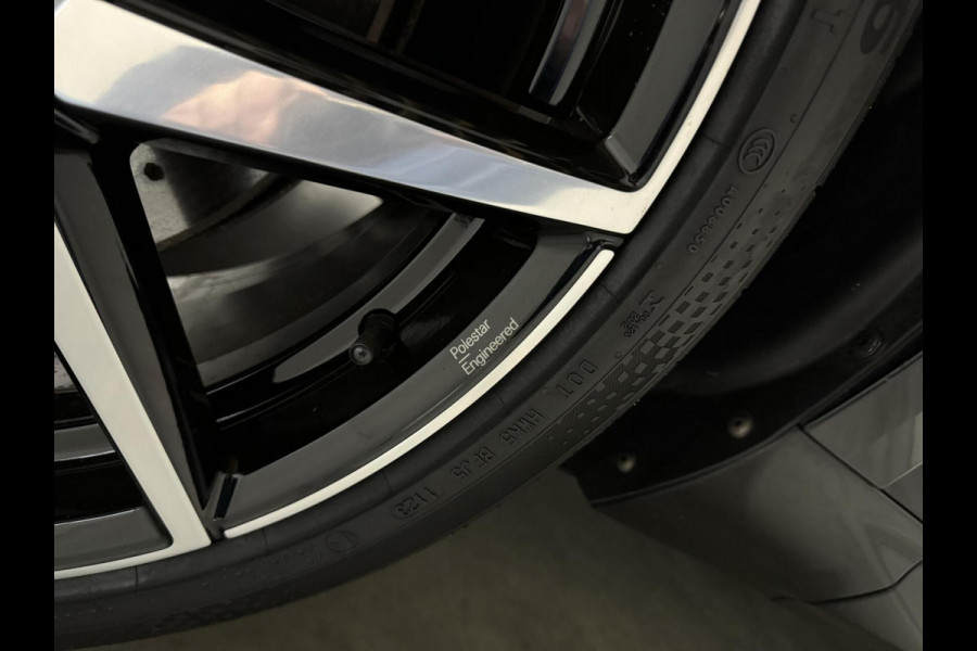 Volvo XC60 2.0 T8 AWD Polestar Engineered B&W Pano HUD ACC Trekh.