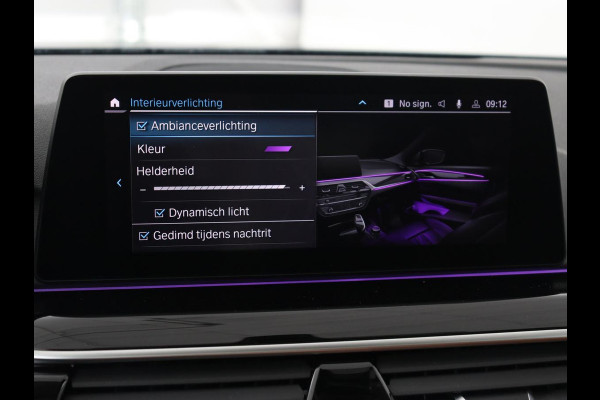 BMW 5 Serie 530e Executive | Panoramadak | Leder | Stoelverwarming | Adaptief LED | Carplay | Sfeerverlichting | Keyless | Camera | Achterbankverwarming | Navigatie