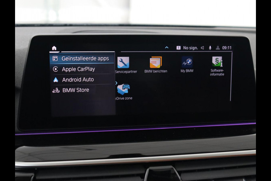 BMW 5 Serie 530e Executive | Panoramadak | Leder | Stoelverwarming | Adaptief LED | Carplay | Sfeerverlichting | Keyless | Camera | Achterbankverwarming | Navigatie