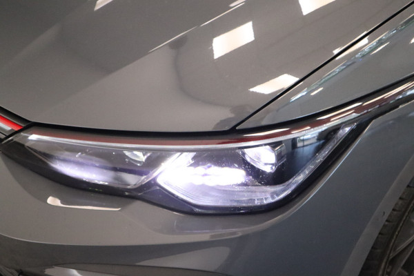 Volkswagen Golf 2.0 TSI GTI ACC Navi Panoramadak Milltek Uitlaat