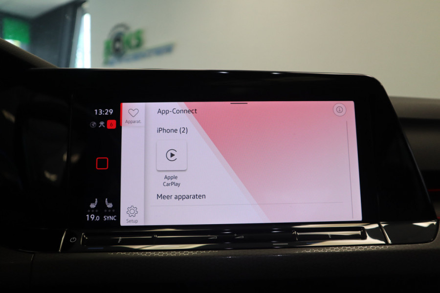 Volkswagen Golf 2.0 TSI GTI ACC Navi Panoramadak Milltek Uitlaat