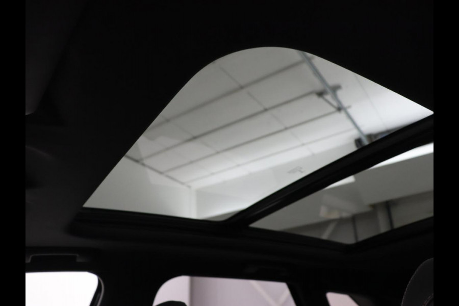 Peugeot 3008 1.6 PureTech GT | Panoramadak | Stoelverwarming | Massage | 360 Camera | Carplay | Adaptive cruise | Focal Sound | Half leder | Navigatie | Keyless | Full LED