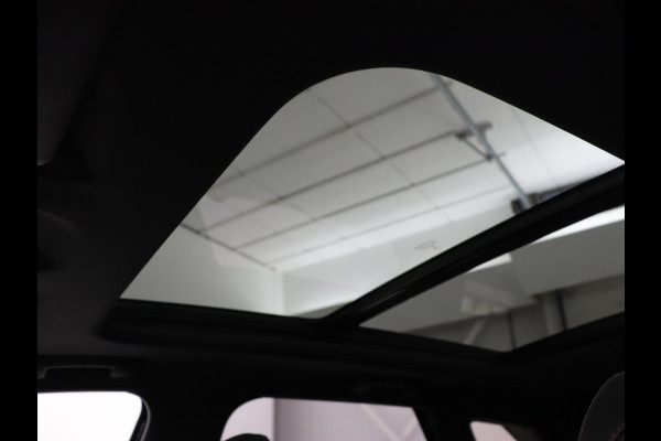 Peugeot 3008 1.6 PureTech GT | Panoramadak | Stoelverwarming | Massage | 360 Camera | Carplay | Adaptive cruise | Focal Sound | Half leder | Navigatie | Keyless | Full LED
