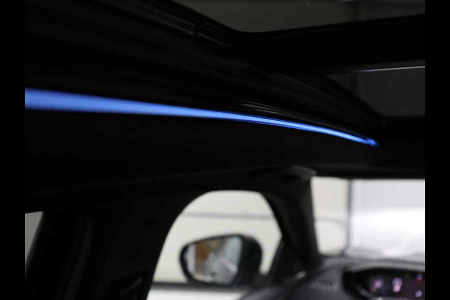 Peugeot 3008 1.6 PureTech GT | Panoramadak | Stoelverwarming | Massage | 360 Camera | Carplay | Adaptive cruise | Focal Sound | Half leder | Navigatie | Keyless | Full LED